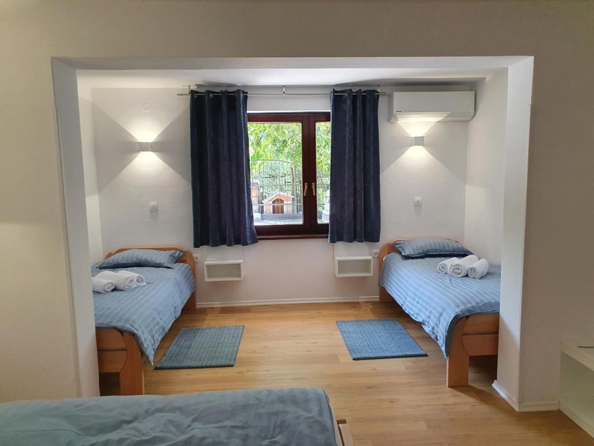 Apartmaji Pregelj Koper Exterior foto