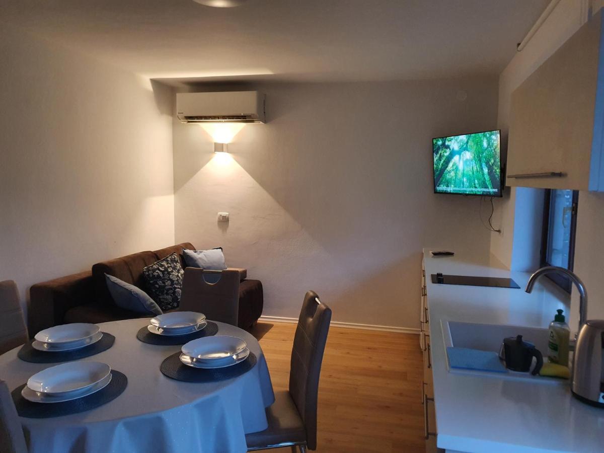 Apartmaji Pregelj Koper Exterior foto
